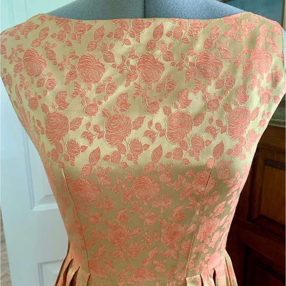 Hand Crafted Vintage 1960’s-1970’s Gold & Coral Brocade Dress - Picture 2 of 6